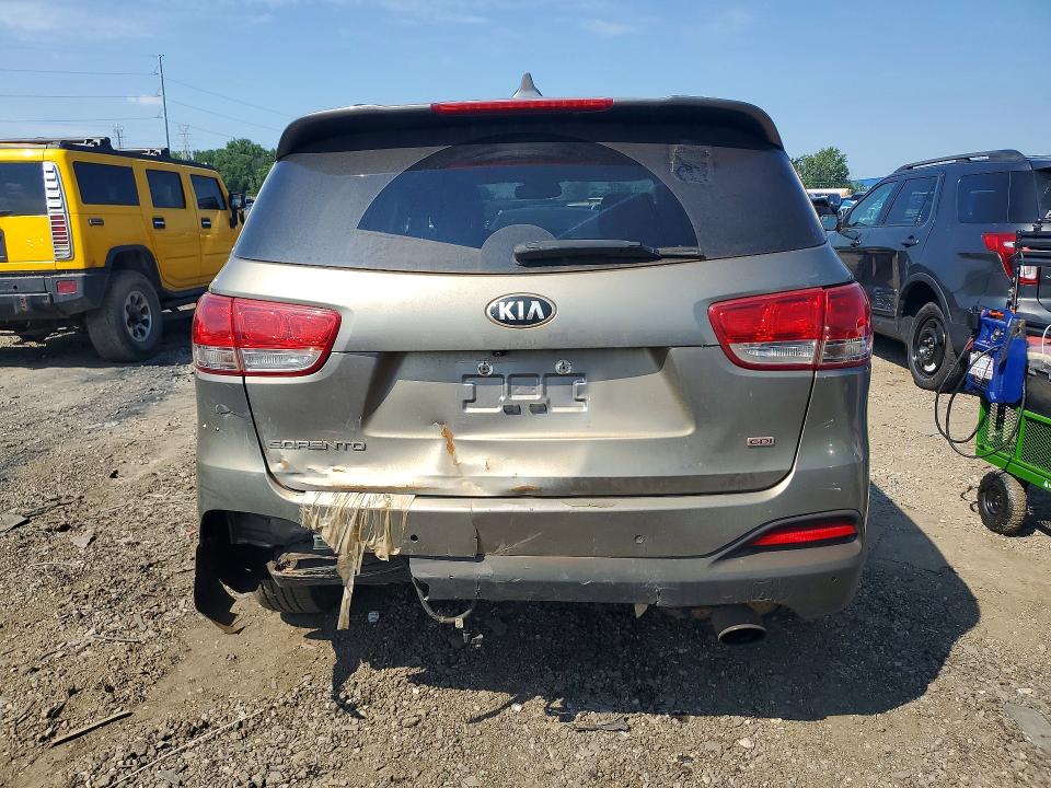 2017 Kia Sorento VIN 5XYPG4A31HG253912 COPART salvage auction — REAR END, Oh - Certificate Of Title, sold $400 on 2026-07-24 (photo 6)