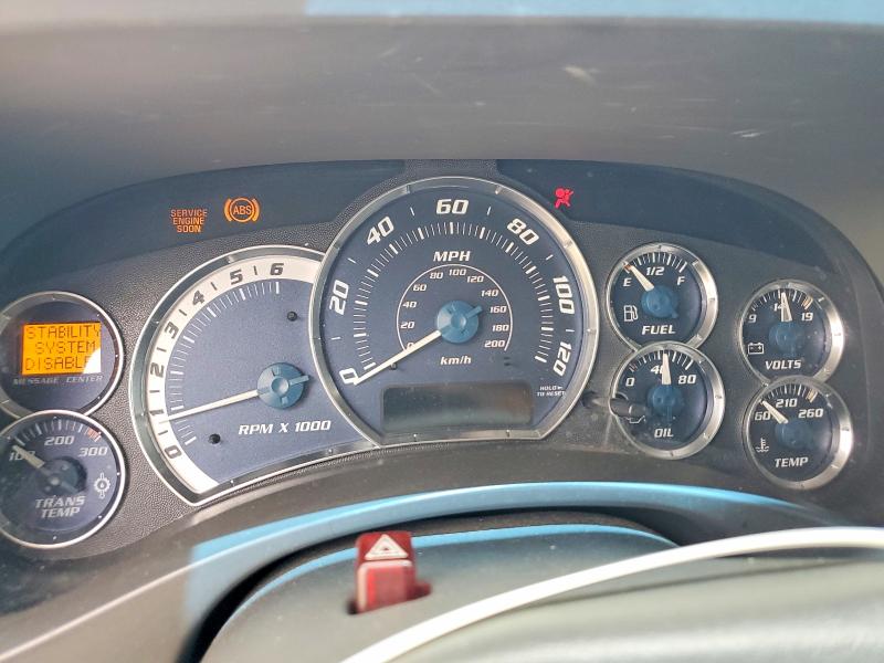2002 Cadillac Escalade VIN 1GYEK63N42R221989 COPART salvage auction — MINOR DENT/SCRATCHES, CA - DIS/DLR/EXP APP FOR DUP CLEAN, sold $100 on 2026-07-24 (photo 9)