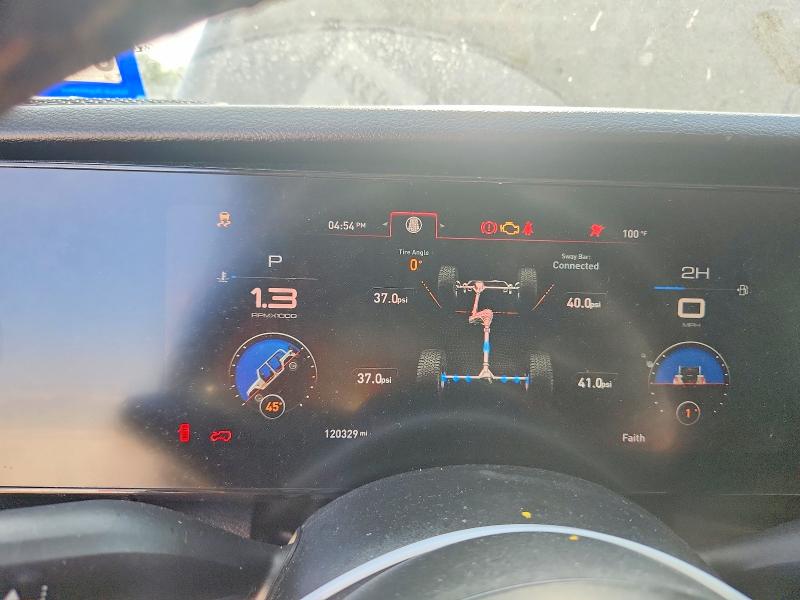 2020 Jeep Wrangler / VIN 1C4HJXDN0LW257515 COPART salvage auction — SIDE, Tx - Salvage Vehicle Title, sold $10,500 on 2026-08-25 (photo 9)