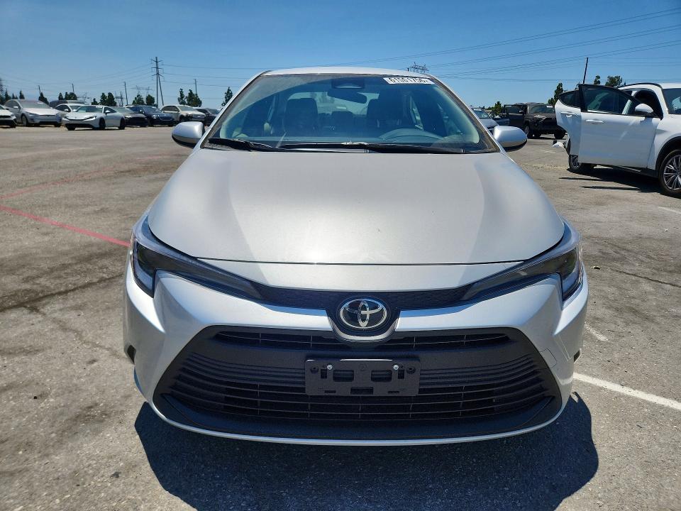 2026 Toyota Corolla VIN JTDBCMFE4T3143255 COPART salvage auction — ALL OVER, CA - SALVAGE CERTIFICATE, sold $10,900 on 2026-08-25 (photo 5)