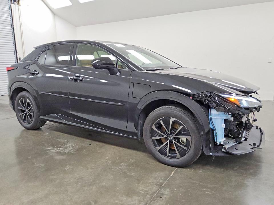 2026 Lexus Rz VIN JTJBDADB8TA004582 COPART salvage auction — FRONT END, TX - CERTIFICATE OF TITLE, sold $5,200 on 2026-07-21 (photo 4)