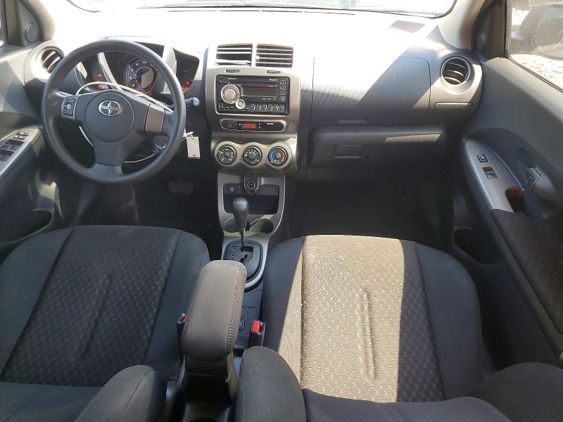 2011 Scion Xd VIN JTKKU4B49B1009175 COPART salvage auction — SIDE, MA - CERT OF TITLE-SALVAGE, sold $1,100 on 2026-09-09 (photo 8)