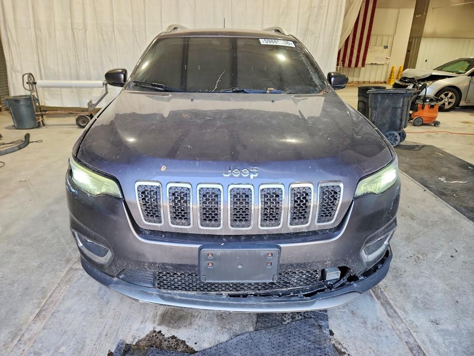 2019 Jeep Cherokee VIN 1C4PJMDNXKD368464 COPART salvage auction — FRONT END, Ny - Certificate Of Title, sold $225 on 2026-07-27 (photo 5)