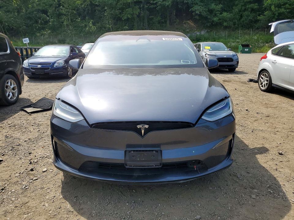 2022 Tesla Model x VIN 7SAXCDE50NF345395 COPART salvage auction — MINOR DENT/SCRATCHES, Ny - Mv-907A Salvage Certificate, sold $6,800 on 2026-07-30 (photo 5)
