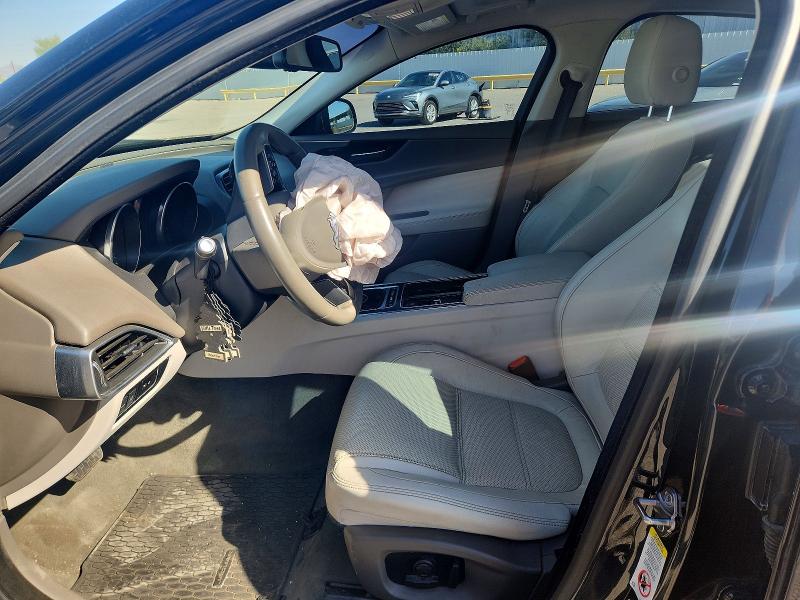 2018 Jaguar Xe VIN SAJAE4FX8JCP25638 COPART salvage auction — FRONT END, Az - Cert Of Title - Salvage, sold $899 on 2026-09-11 (photo 7)