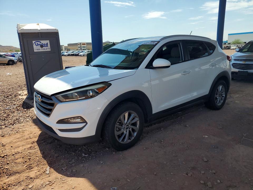 2016 Hyundai Tucson VIN KM8J33A48GU061545 COPART salvage auction — MINOR DENT/SCRATCHES, Az - Certificate Of Title, sold $1,600 on 2026-07-30 (photo 1)