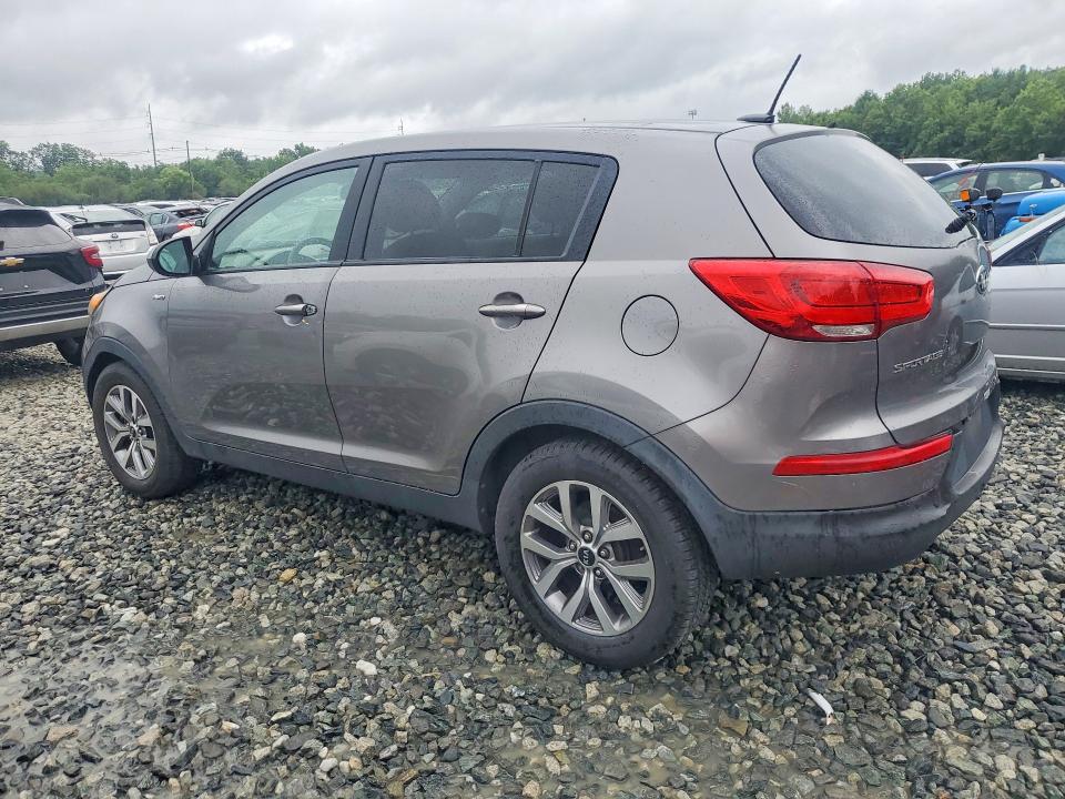 2016 Kia VIN KNDPBCAC8G7813302 COPART salvage auction — MINOR DENT/SCRATCHES, WV - CERTIFICATE OF TITLE, sold $2,150 on 2026-07-29 (photo 2)