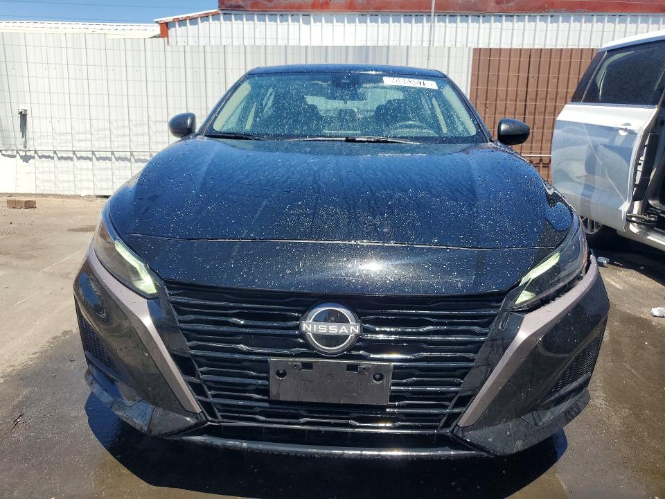 2026 Nissan Altima VIN 1N4BL4DV0TN311115 COPART salvage auction — REAR END, NV - SALVAGE TITLE, sold $500 on 2026-08-03 (photo 5)