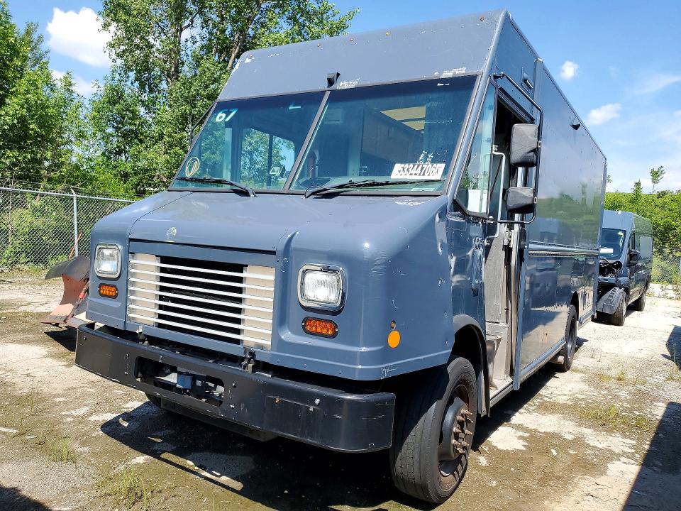 2020 Ford F59 VIN 1F65F5KN7L0A10526 — COPART salvage auction photo