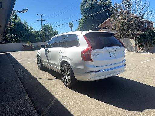 2025 Volvo Xc90 VIN YV4H60PE4S1316384 COPART salvage auction — MINOR DENT/SCRATCHES, Ar - Dis/Dlr/Exp Only Salvage Title (P), sold $7,600 on 2026-08-06 (photo 3)