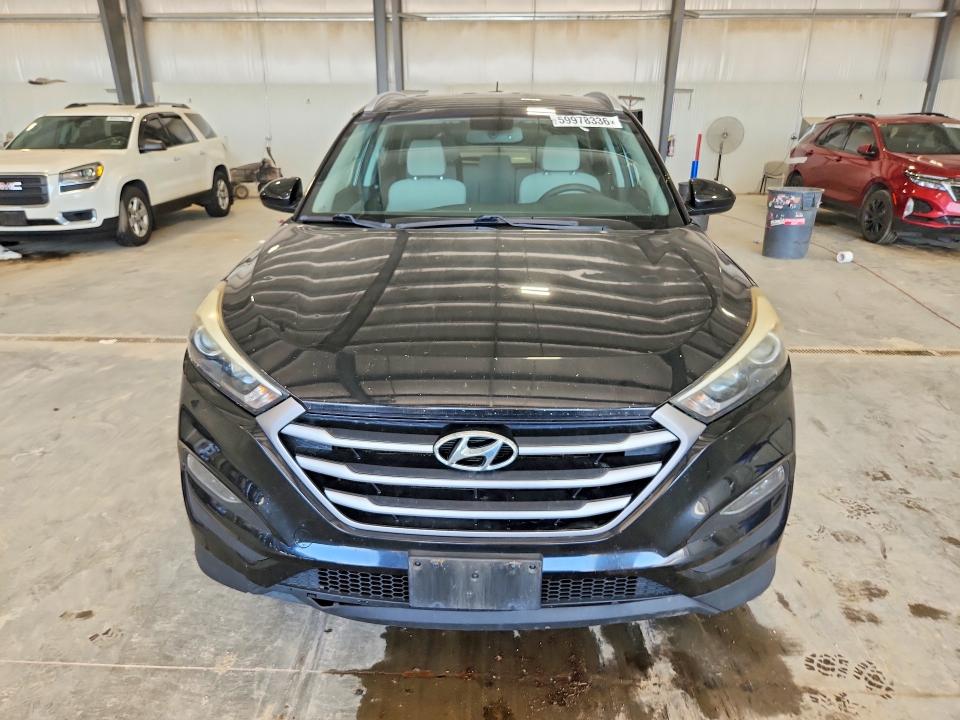 2017 Hyundai Tucson VIN KM8J3CA46HU431084 COPART salvage auction — HAIL, Ne - Certificate Of Title (P), sold $2,700 on 2026-07-23 (photo 5)