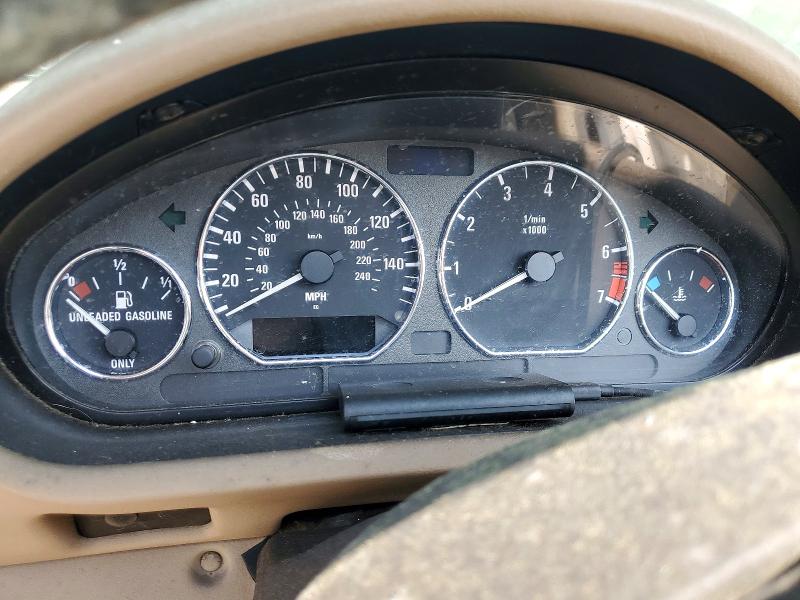 2000 BMW Z3 VIN WBACH9343YLF89676 COPART salvage auction — BURN, MA - CERT OF TITLE-RECONSTRCTD COLL, sold $350 on 2026-08-06 (photo 9)