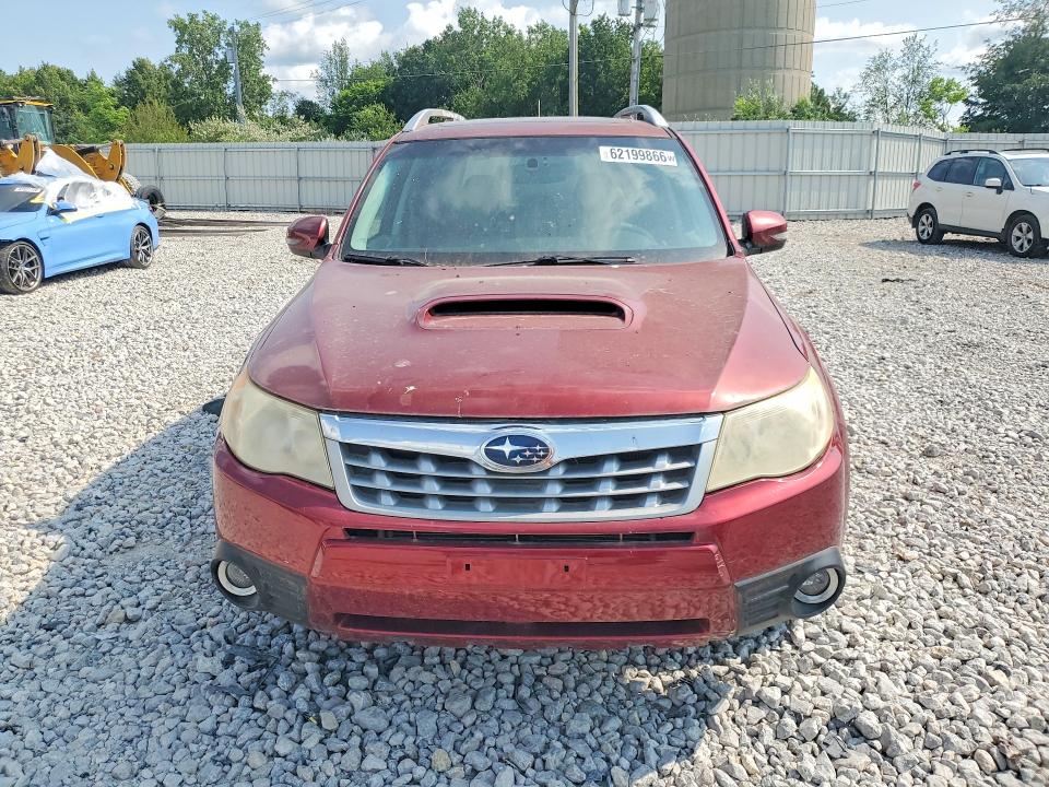 2011 Subaru Forester VIN JF2SHGHC2BH726084 COPART salvage auction — MINOR DENT/SCRATCHES, Mi - Dealer Only Clean Title, sold $1,200 on 2026-07-30 (photo 5)