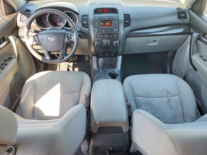2013 Kia Sorento VIN 5XYKTCA68DG343837 COPART salvage auction — FRONT END, WA - BILL OF SALE, sold $35 on 2026-07-29 (photo 8)