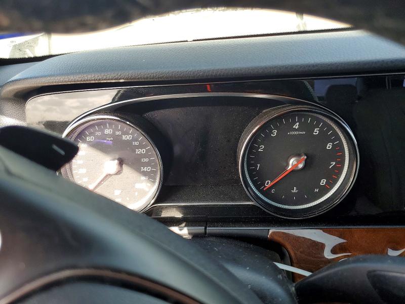 2018 Mercedes-benz E-klasse VIN WDDZF6GB6JA434831 COPART salvage auction — MINOR DENT/SCRATCHES, Tx - Certificate Of Title, sold $8,900 on 2026-08-12 (photo 9)