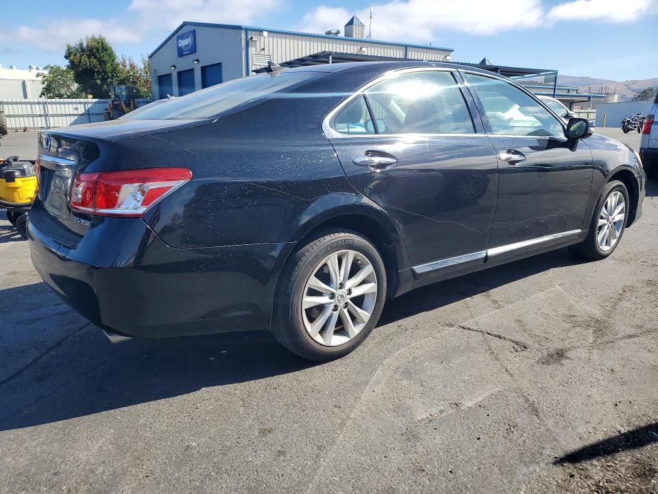 2010 Lexus ES VIN JTHBK1EG4A2390782 COPART salvage auction — VANDALISM, CA - SALVAGE CERTIFICATE, sold $600 on 2026-07-28 (photo 3)