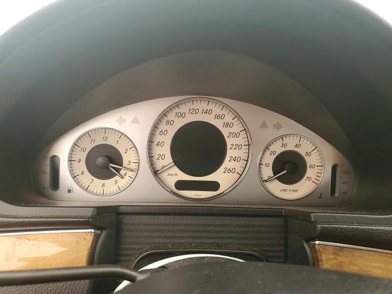 2007 Mercedes-benz E-klasse VIN WDBUF87X07B183785 COPART salvage auction — WATER/FLOOD, Qc - Irrecuperable, sold $150 on 2026-08-18 (photo 9)
