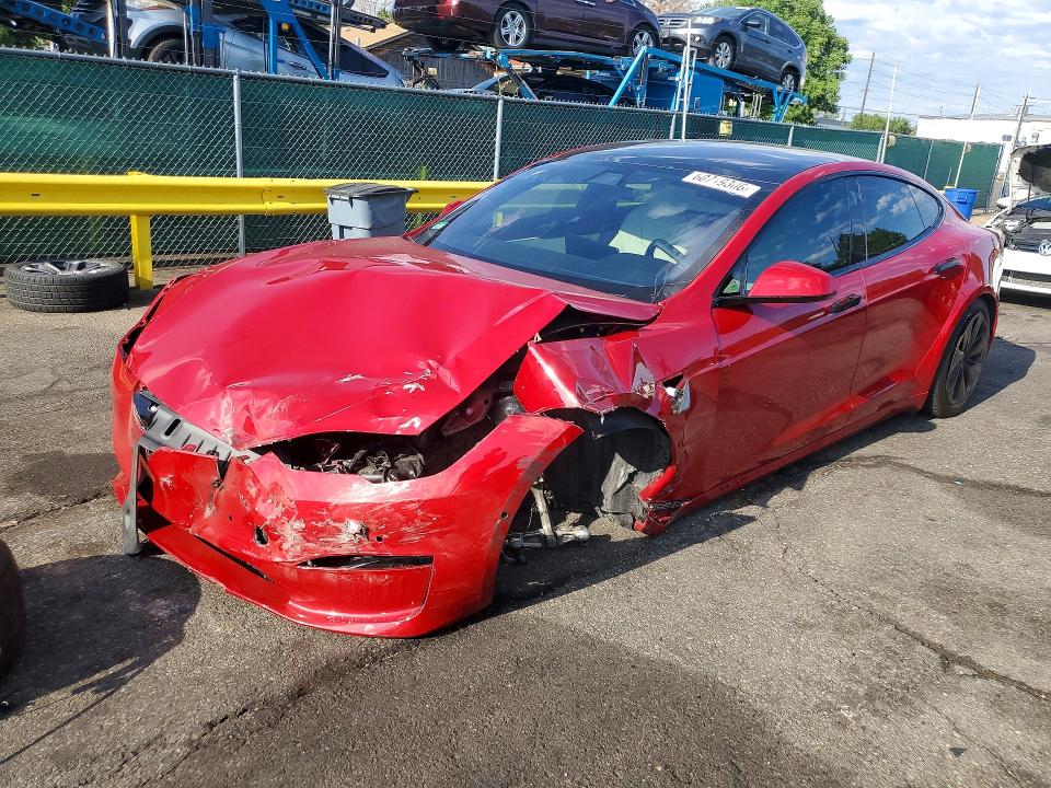 2022 Tesla Model s VIN 5YJSA1E52NF487971 COPART salvage auction — FRONT END, Co - Public - Salvage Title, sold $9,100 on 2026-08-04 (photo 1)