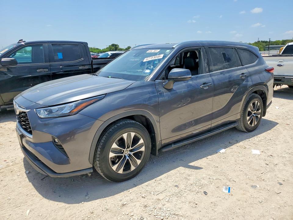 2020 Toyota Highlander VIN 5TDGZRAH3LS016448 — COPART salvage auction photo