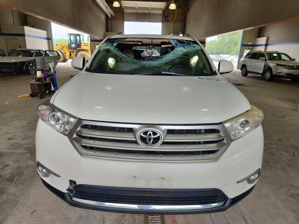 2012 Toyota Highlander VIN 5TDYK3EH9CS071230 COPART salvage auction — ROOF, Va - Cert Of Title - Salvage, sold $300 on 2026-07-24 (photo 5)
