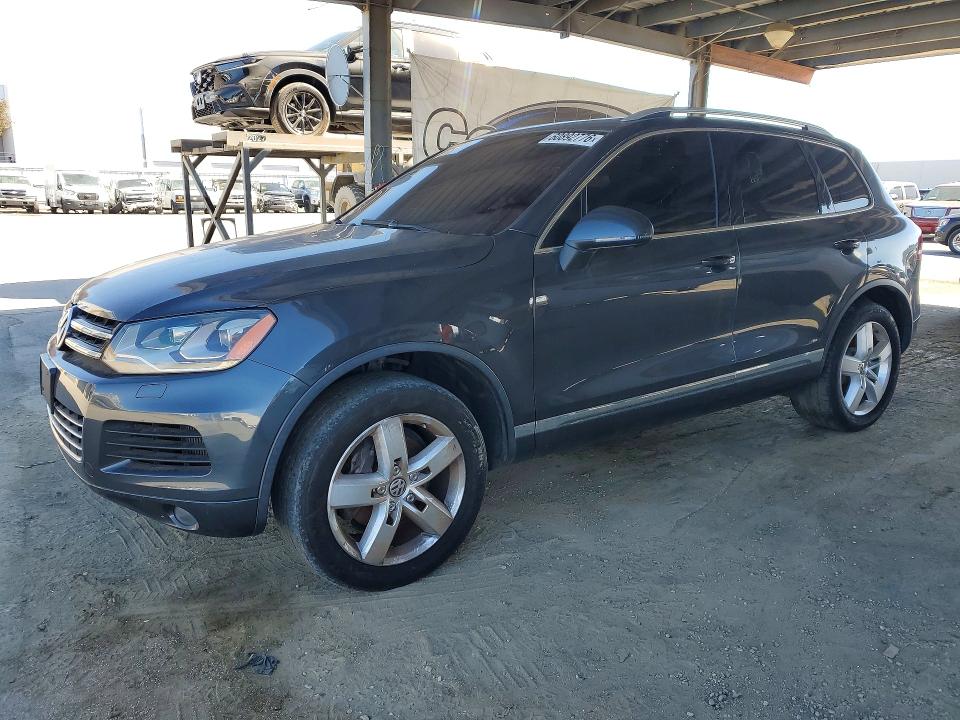 2012 Volkswagen Touareg VIN WVGEK9BP9CD007231 COPART salvage auction — MECHANICAL, Ca - Dis/Dlr/Exp Only Clean Title (P), sold $1,200 on 2026-07-28 (photo 1)