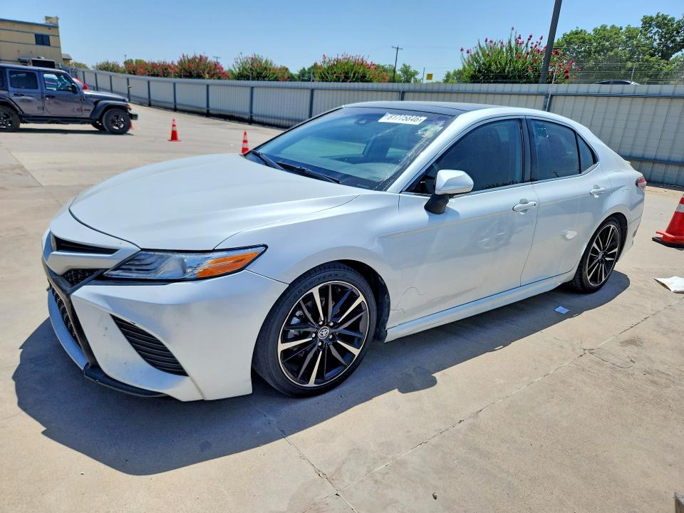 2020 Toyota Camry VIN 4T1K61AK9LU904581 COPART salvage auction — MINOR DENT/SCRATCHES, TX - CERTIFICATE OF TITLE (P), sold $12,300 on 2026-07-30 (photo 1)