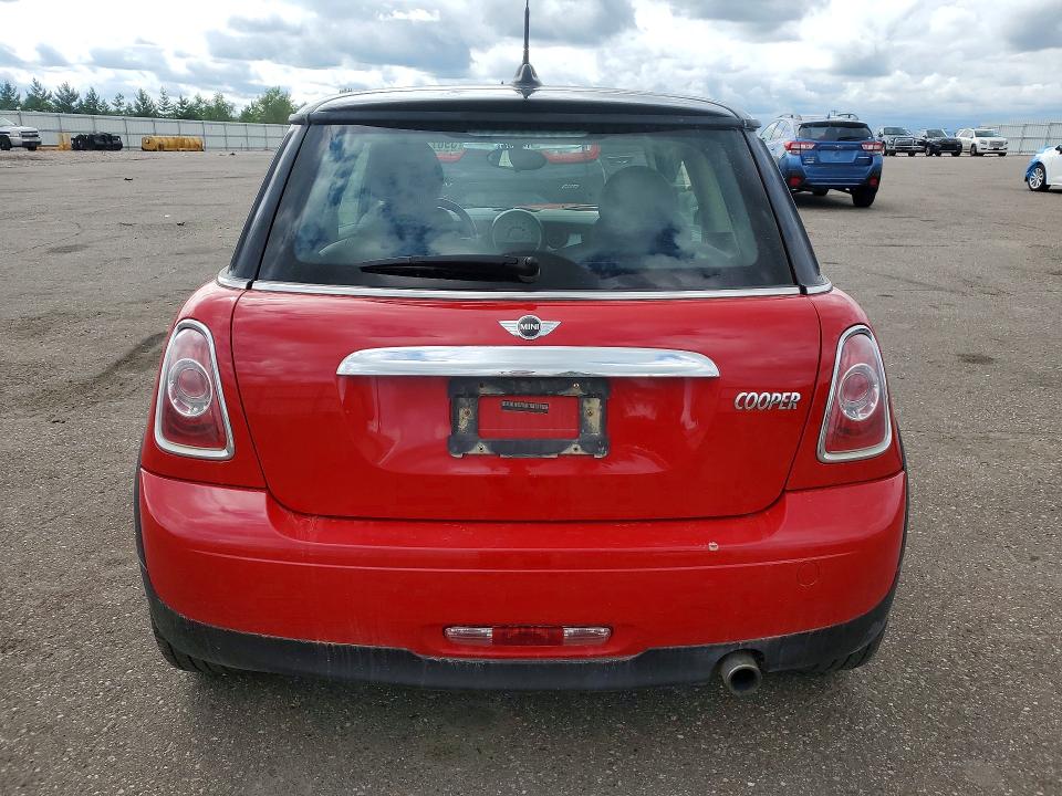 2013 Mini Cooper VIN WMWSU3C56DT545739 COPART salvage auction — FRONT END, Mn - Cert Of Title-Prior Salvage, sold $300 on 2026-07-16 (photo 6)