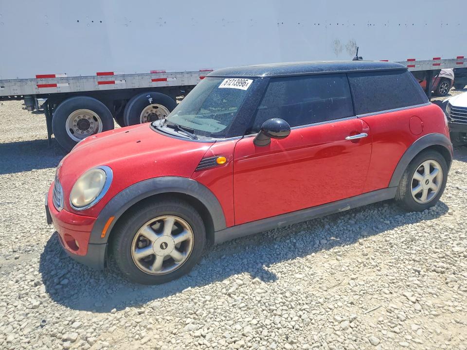 2008 Mini Cooper VIN WMWMF33588TT59953 COPART salvage auction — MINOR DENT/SCRATCHES, CA - DIS/DLR/EXP ONLY CLEAN TITLE, sold $525 on 2026-07-27 (photo 1)
