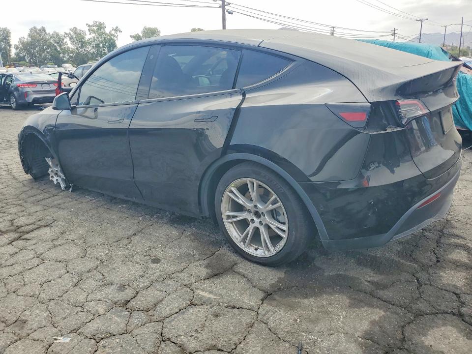 2022 Tesla Model y VIN 7SAYGDEE9NF432351 COPART salvage auction — FRONT END, Ca - Salvage Certificate, sold $5,200 on 2026-07-30 (photo 2)