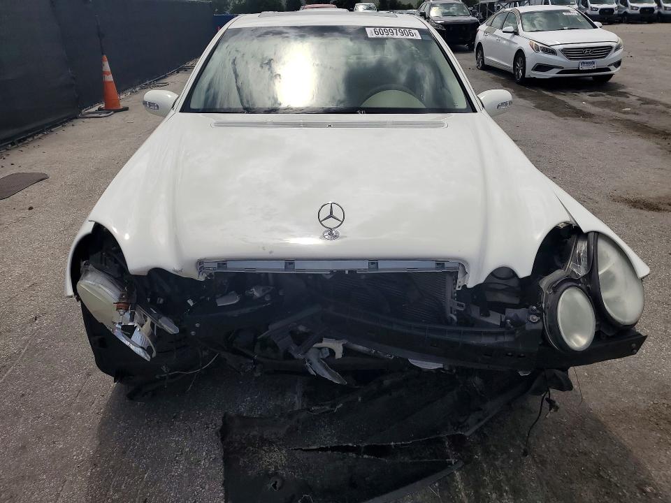 2003 Mercedes-benz E-klasse VIN WDBUF65J53X110492 COPART salvage auction — FRONT END, Fl - Cert Of Title Slvg Rebuildable, sold $325 on 2026-08-20 (photo 5)