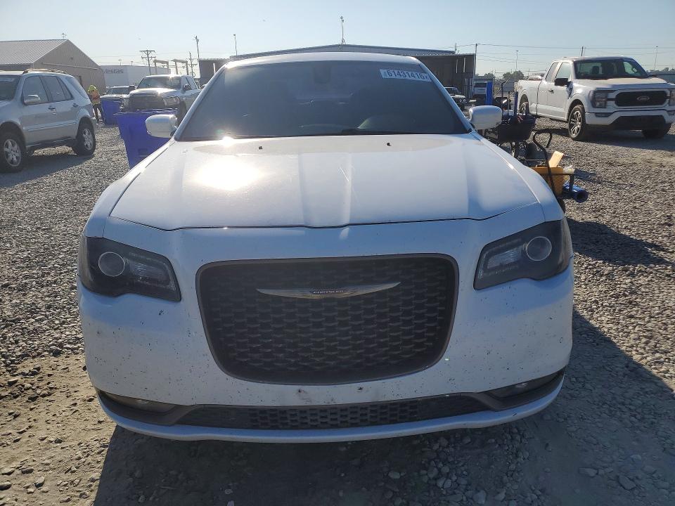 2016 Chrysler 300 VIN 2C3CCAGG4GH274308 COPART salvage auction — FRONT END, CO - CERTIFICATE OF TITLE (P), sold $350 on 2026-07-28 (photo 5)