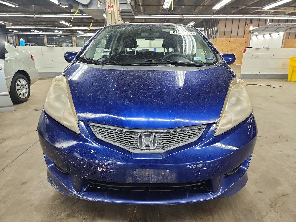 2010 Honda Fit VIN JHMGE8H48AC025023 COPART salvage auction — MINOR DENT/SCRATCHES, Il - Cert Of Title-Rebuilt, sold $1,950 on 2026-07-27 (photo 5)