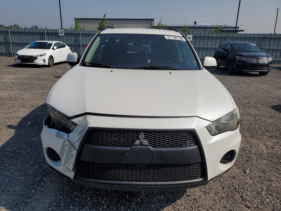 2011 Mitsubishi Outlander VIN JA4AS2AW7BU609704 COPART salvage auction — FRONT END, On - Permit No Brand - Unfit, sold $150 on 2026-07-30 (photo 5)