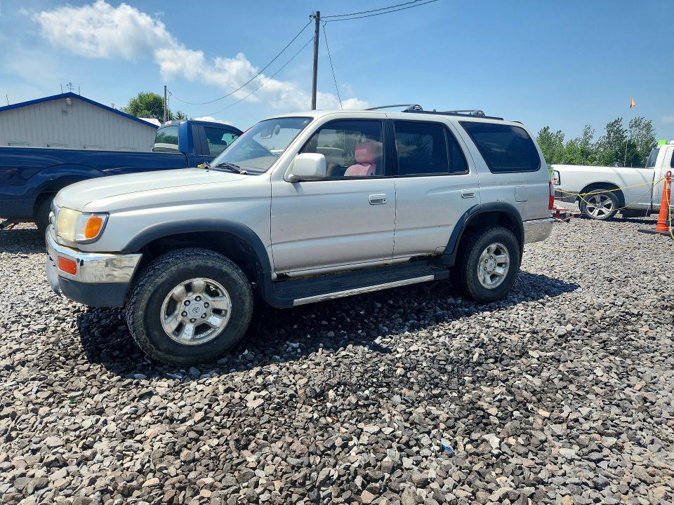 1998 Toyota 4runner VIN JT3HN86R4W0156175 COPART salvage auction — MINOR DENT/SCRATCHES, IL - CERTIFICATE OF TITLE, sold $175 on 2026-07-27 (photo 1)