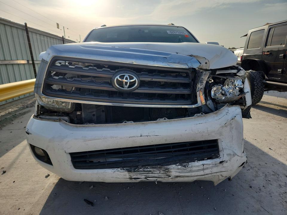 2016 Toyota Sequoia VIN 5TDZY5G1XGS061925 COPART salvage auction — FRONT END, TX - CERTIFICATE OF TITLE, sold $3,400 on 2026-07-31 (photo 5)