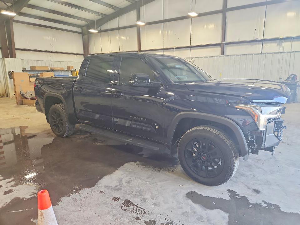 2026 Toyota Tundra VIN 5TFWA5DB2TX363492 COPART salvage auction — FRONT END, IN - CERTIFICATE OF TITLE, sold $30,000 on 2026-07-23 (photo 4)