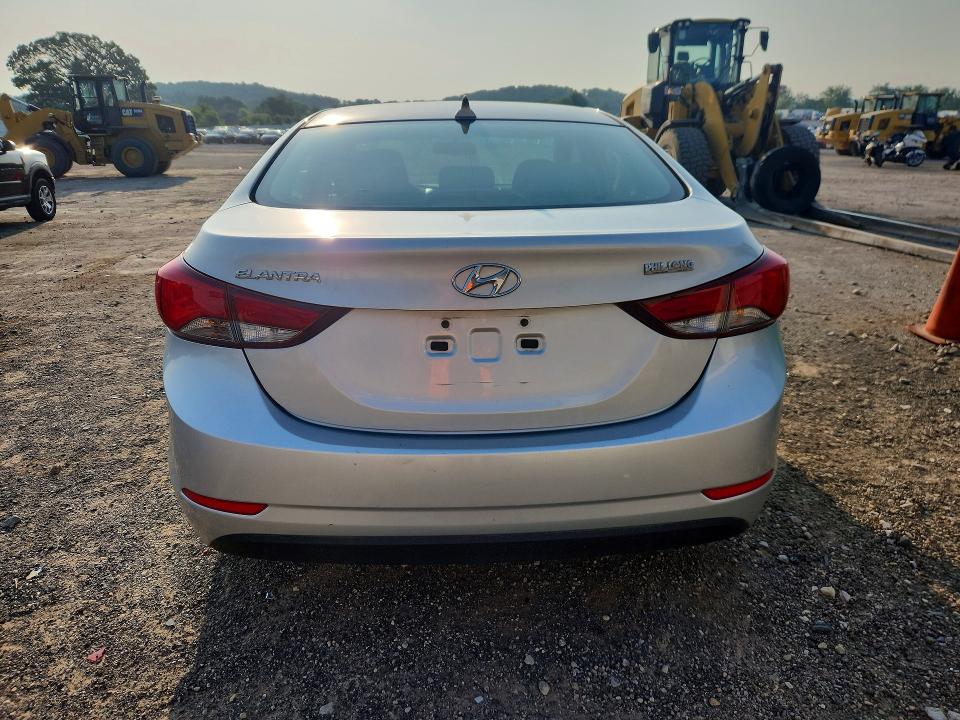 2015 Hyundai Elantra VIN KMHDH4AE5FU342147 COPART salvage auction — REAR END, WI - CERTIFICATE OF TITLE, sold $200 on 2026-07-28 (photo 6)