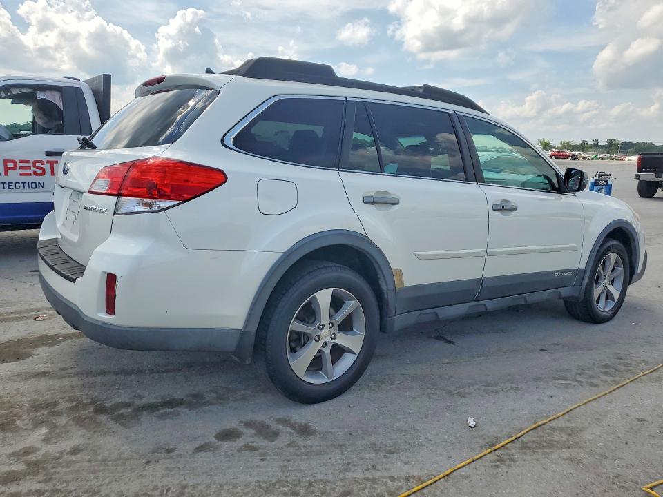 2014 Subaru Outback VIN 4S4BRCPC3E3292857 COPART salvage auction — MINOR DENT/SCRATCHES, Tn - Certificate Of Title (P), sold $3,800 on 2026-07-23 (photo 3)