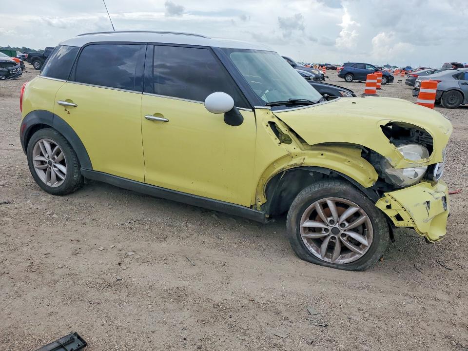 2011 Mini Cooper VIN WMWZB3C57BWM01472 COPART salvage auction — FRONT END, TX - SALVAGE VEHICLE TITLE (P), sold $650 on 2026-07-16 (photo 4)