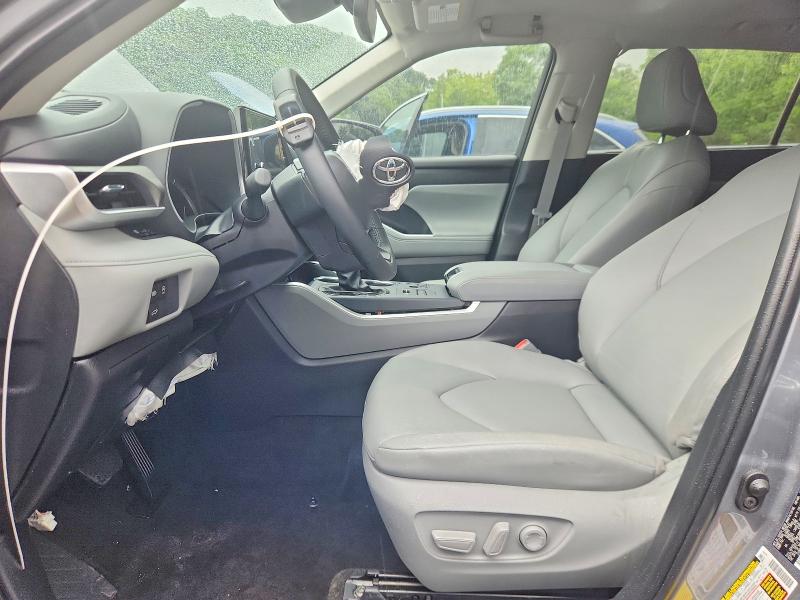2026 Toyota Highlander VIN 5TDKDRBH6TS598911 COPART salvage auction — FRONT END, Nj - Cert Of Title-Salvage, sold $17,500 on 2026-08-24 (photo 7)