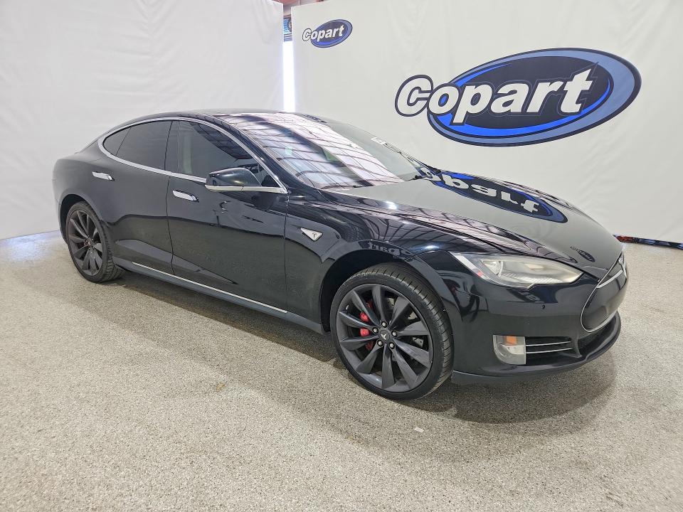 2014 Tesla Model s VIN 5YJSA1H19EFP45251 COPART salvage auction — SIDE, Ca - Non-Repairable Vehicle Cert, sold $2,650 on 2026-07-31 (photo 4)