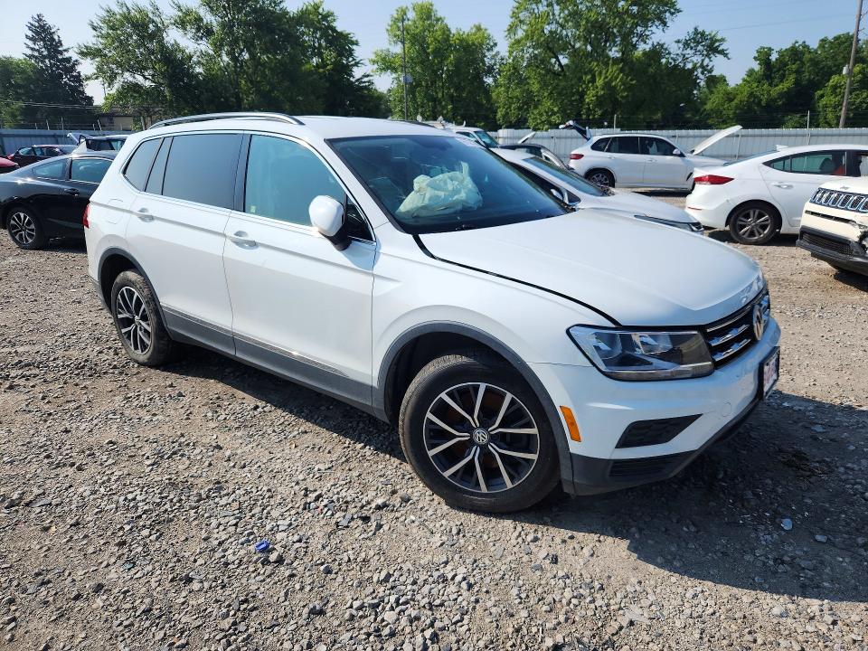 2020 Volkswagen Tiguan VIN 3VV3B7AX6LM040744 COPART salvage auction — FRONT END, OH - CERT OF TITLE-REPOSSESSION (P), sold $3,850 on 2026-08-28 (photo 4)