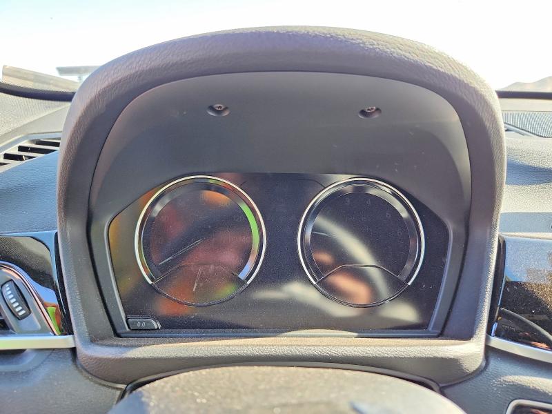 2018 BMW X1 VIN WBXHT3C37J3H33430 COPART salvage auction — FRONT END, Az - Certificate Of Title, sold $3,050 on 2026-08-04 (photo 9)