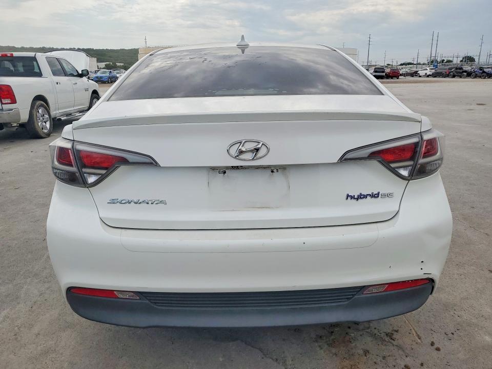 2016 Hyundai Sonata VIN KMHE24L18GA021710 COPART salvage auction — FRONT END, OK - CERTIFICATE OF TITLE (P), sold $2,750 on 2026-07-29 (photo 6)