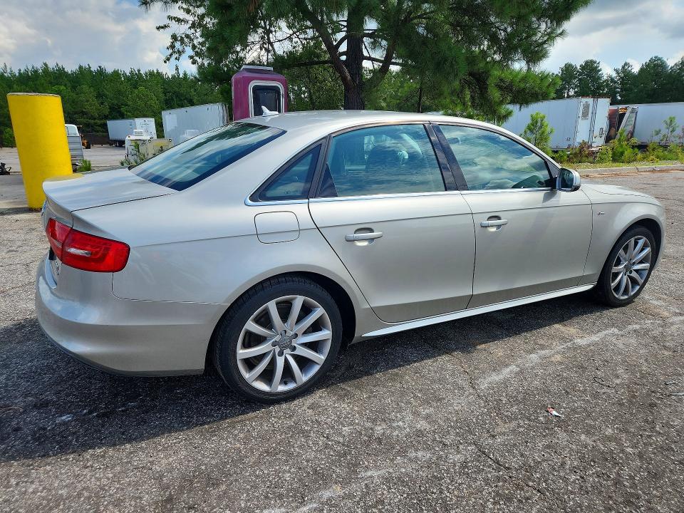 2014 Audi A4 VIN WAUBFAFL5EN012599 COPART salvage auction — REAR END, SC - CERTIFICATE OF TITLE, sold $900 on 2026-07-24 (photo 3)