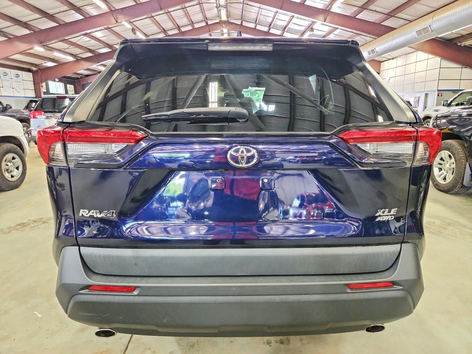 2020 Toyota Rav4 VIN 2T3P1RFV2LC098713 COPART salvage auction — MINOR DENT/SCRATCHES, MA - CERTIFICATE OF TITLE (P), sold $14,100 on 2026-07-27 (photo 6)