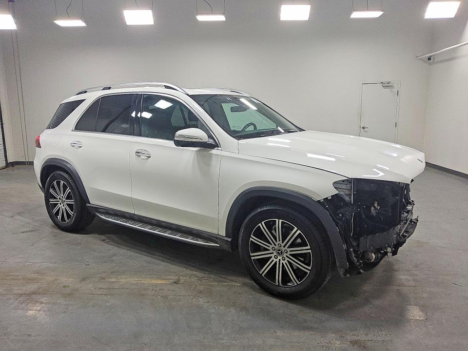 2026 Mercedes-benz Gle class VIN 4JGFB4FB7TB595633 COPART salvage auction — FRONT END, FL - CERTIFICATE OF TITLE, sold $34,500 on 2026-08-03 (photo 4)