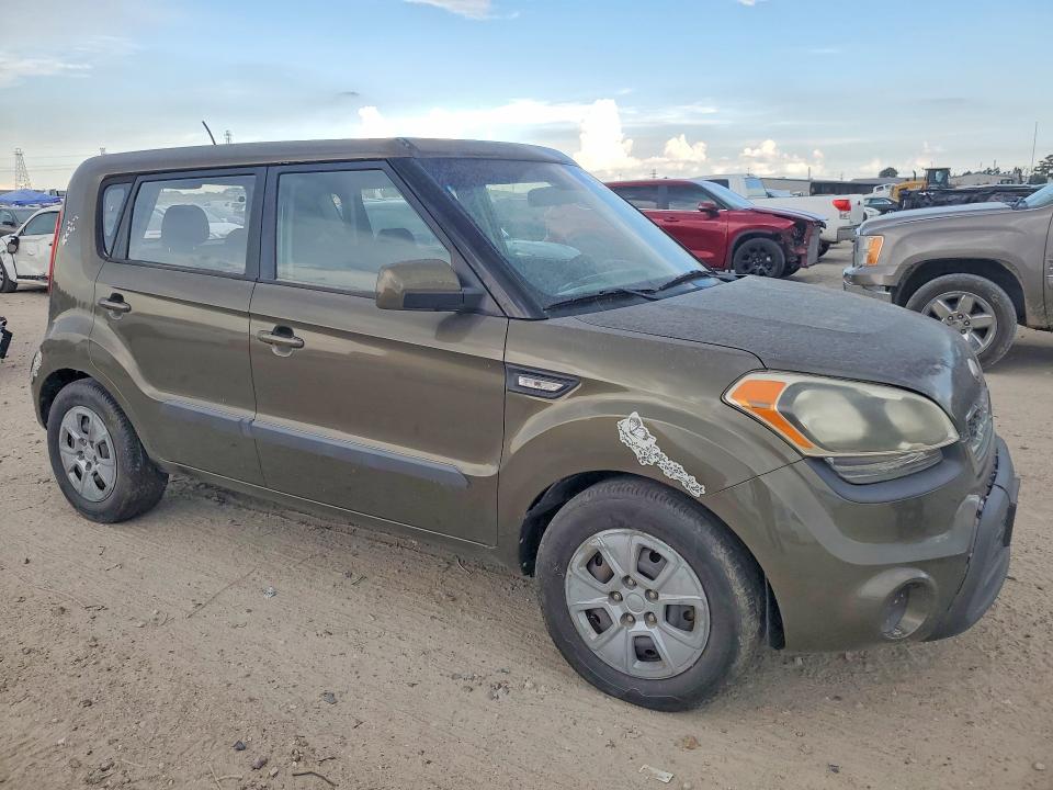 2013 Kia Soul VIN KNDJT2A52D7495462 COPART salvage auction — MECHANICAL, Tx - Cert Of Title-Rebuilt Salvage, sold $525 on 2026-07-17 (photo 4)