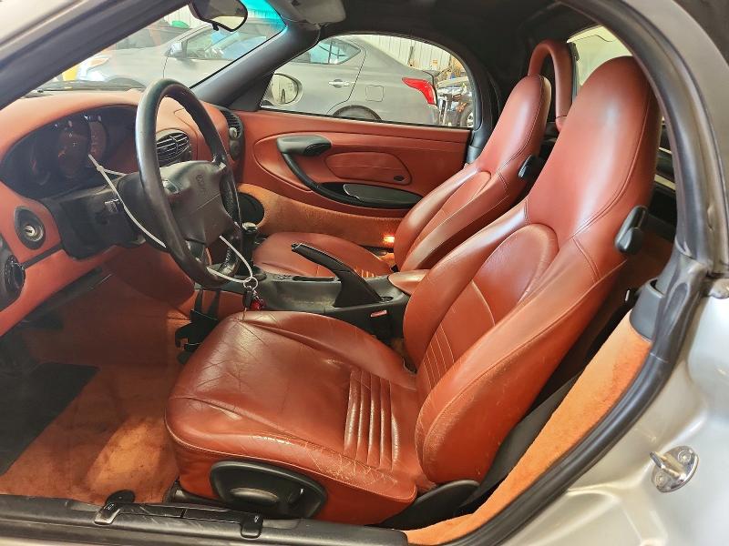 1999 Porsche Boxster VIN WP0CA2986XU628338 COPART salvage auction — MINOR DENT/SCRATCHES, Wi - Certificate Of Title, sold $2,900 on 2026-07-08 (photo 7)
