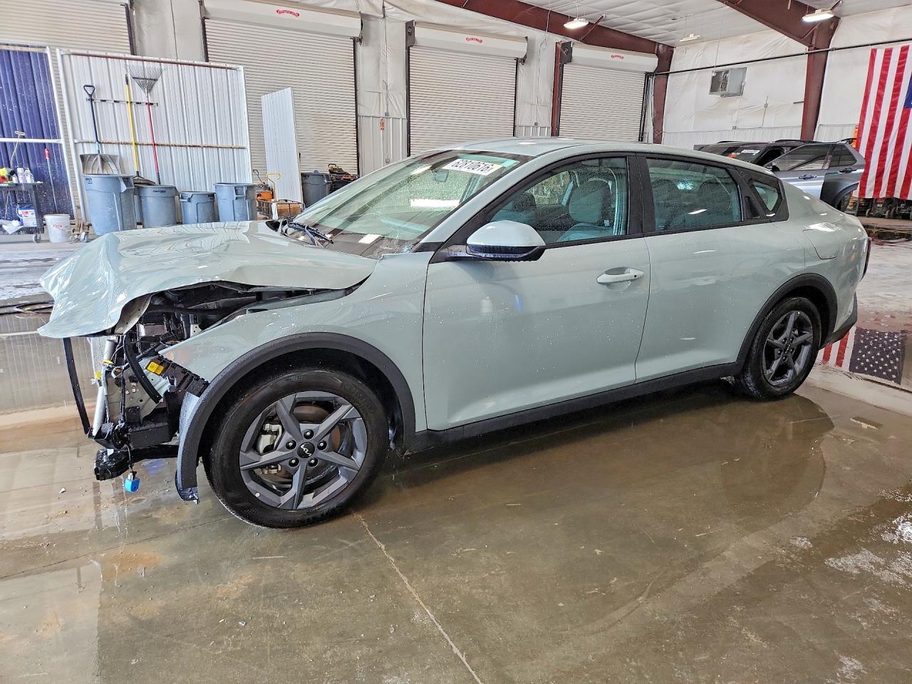 2025 Kia K4 VIN 3KPFT4DE1SE174507 — COPART salvage auction photo